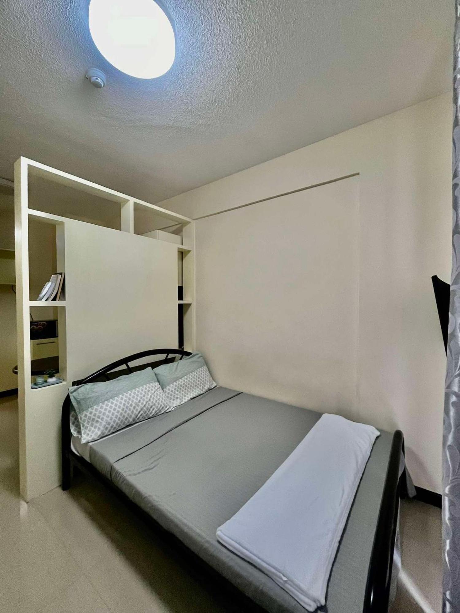 Kelsey'S Homestay At Magallanes Residences Condominium Davao Exterior photo